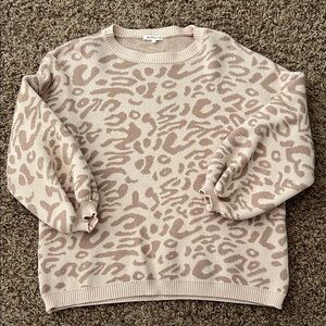 Leopard Print Crew Neck Sweater with 3/4 Sleeves